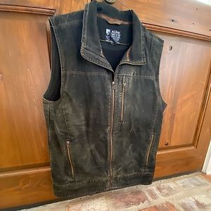 Kuhl Green Men’s Vest Size Large